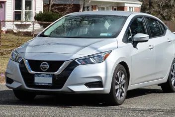 Nissan  Versa